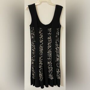 Black and Cream Sleeveless Dress